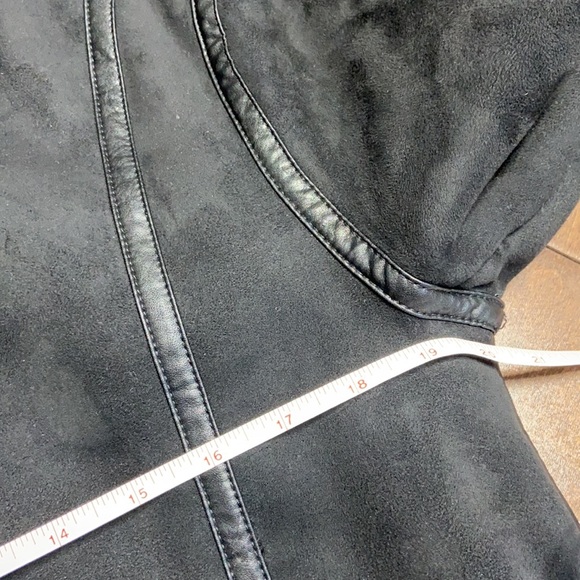 H&M Black Faux Suede Aviator Sherpa Lined Jacket - Picture 12 of 13